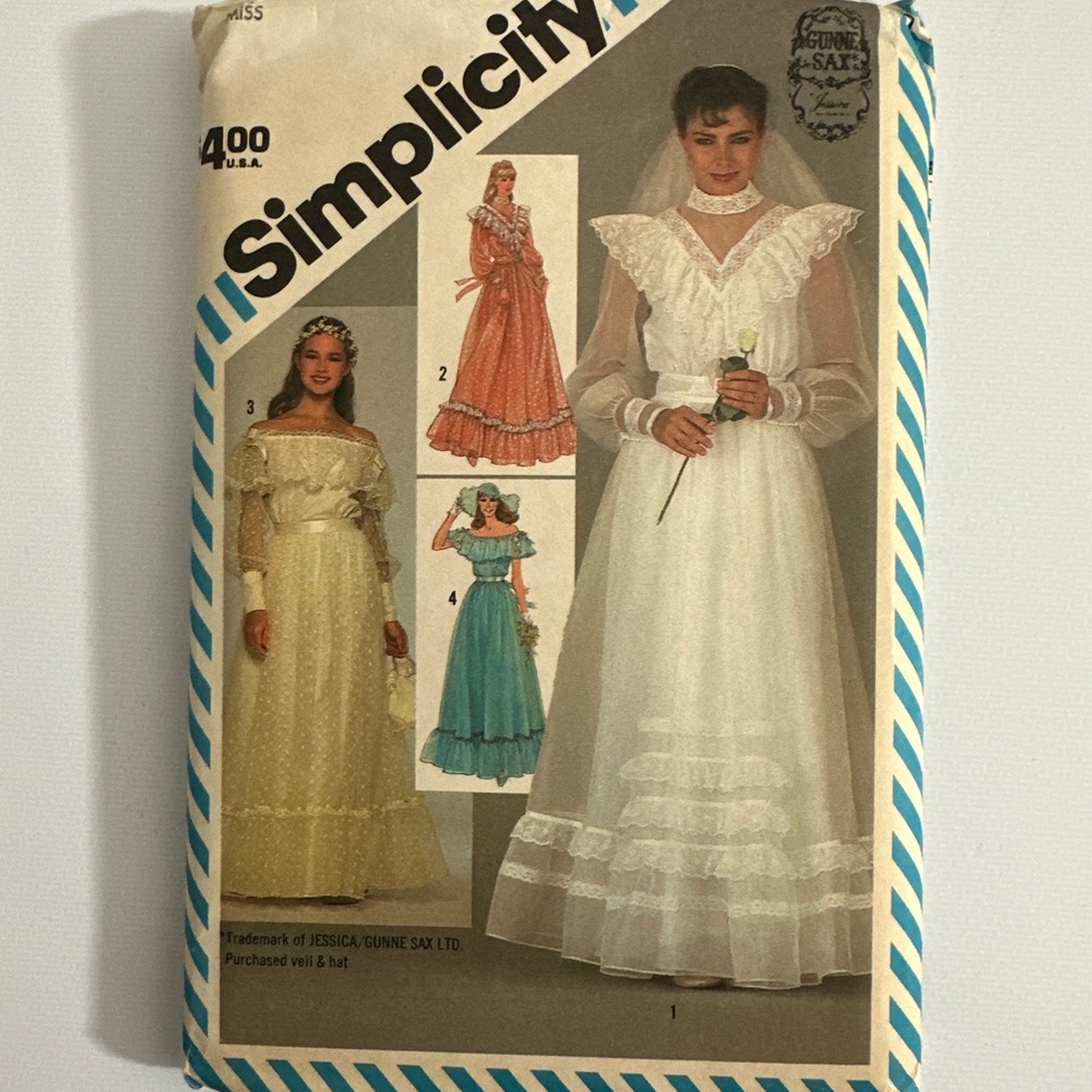 Gunne Sax Size 10 Wedding Dress 6361